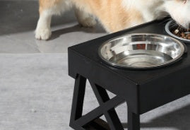 Elevated Bowls for a Healthy Dog, A Healthier Way to Feed Your Dog